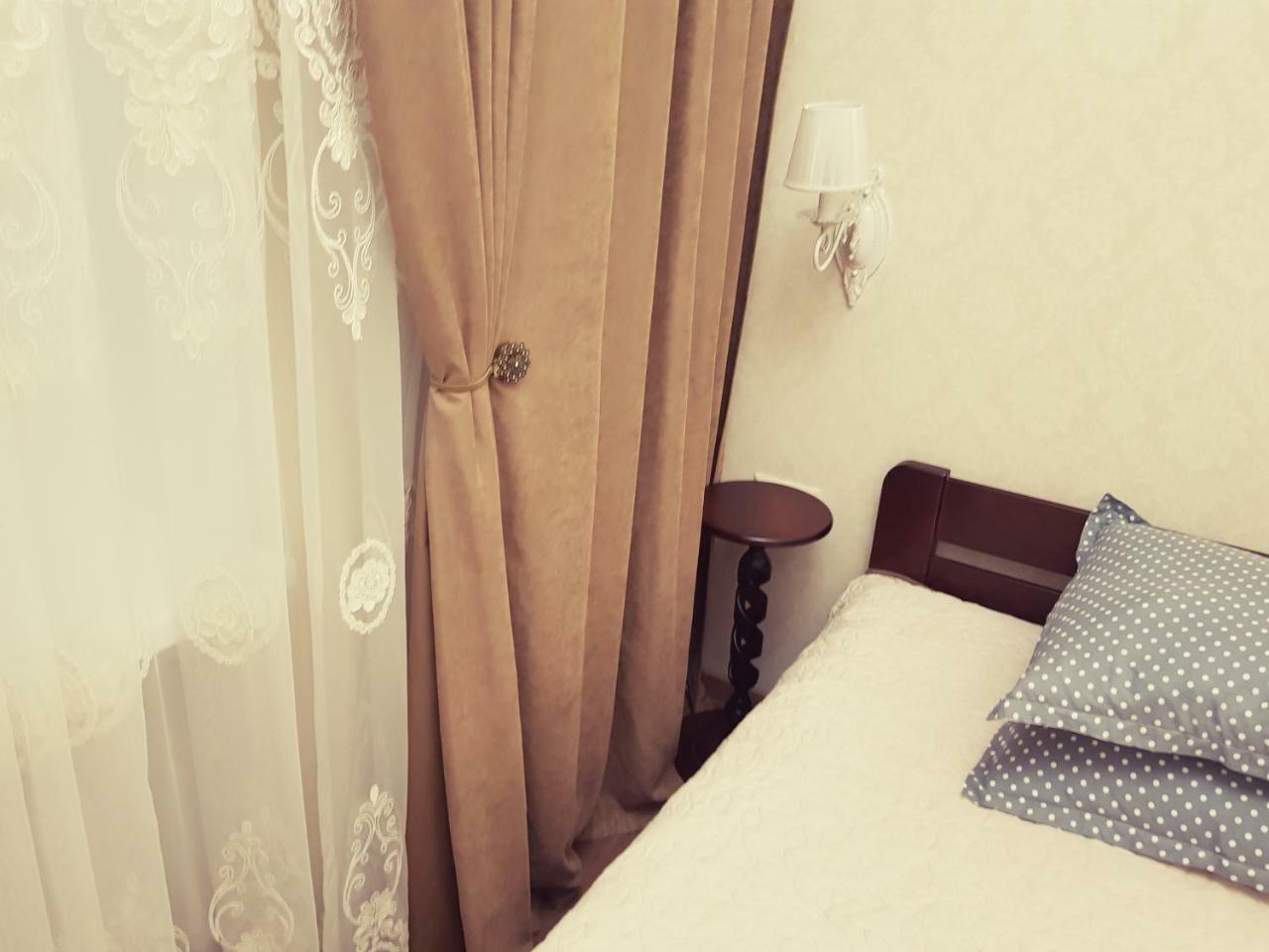 Mini Otel Cozy Patio Odesa Exterior foto